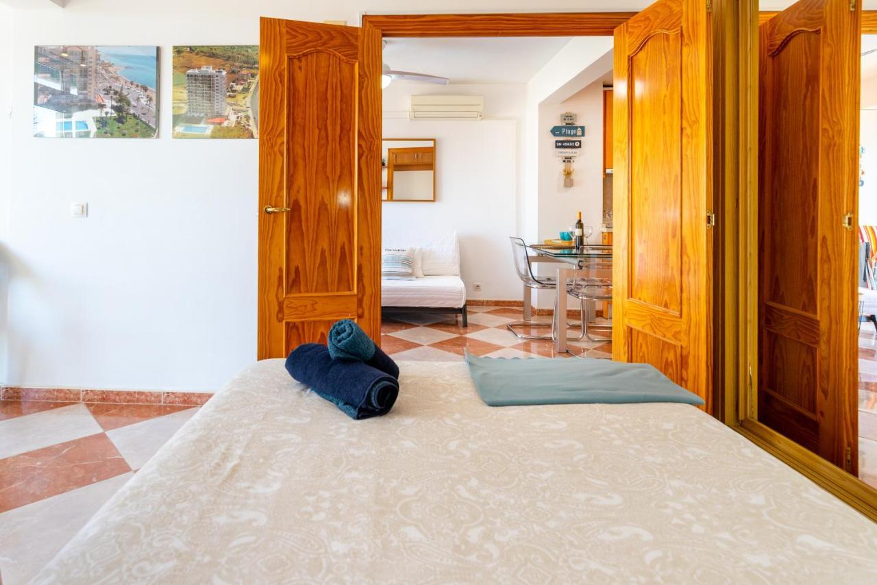 Sunny Seaside Apartment Арройо-де-ла-Мьель Экстерьер фото